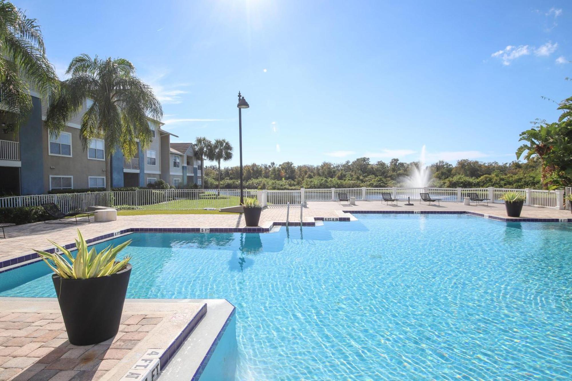 Beautiful 2Br W Balcony Pool Gym Tennis Bradenton Exterior photo